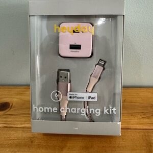 Heyday Pink Charging Kit for iPhone and iPad